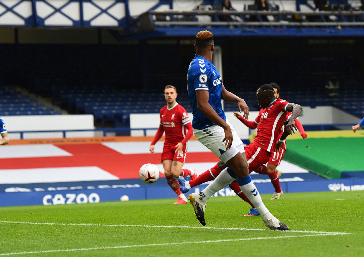 她的奋斗故 她的奋斗故